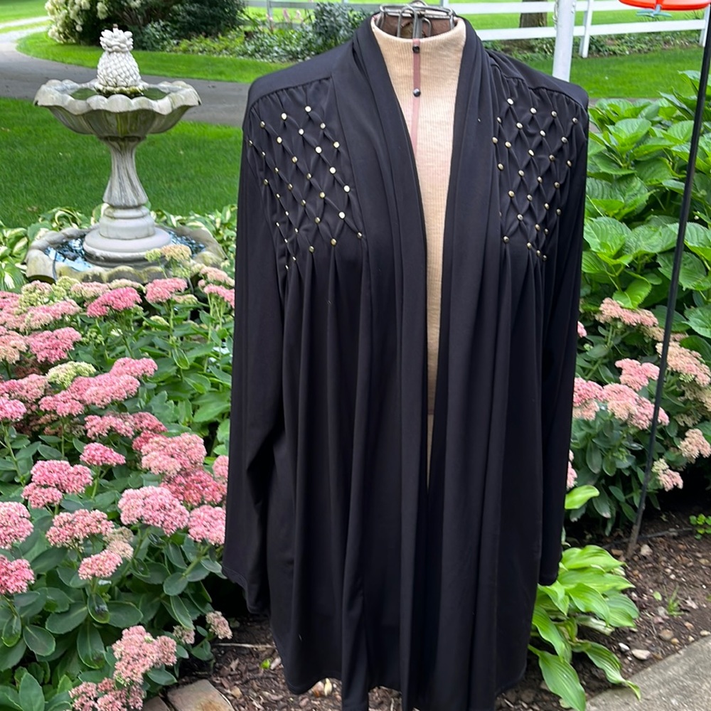 Women’s black jacket Avenue 22-24 EUC
